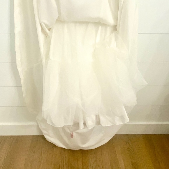 Couture Collection White Sweetheart Strapless A Line Wedding Dress Size 6 - Picture 5 of 8